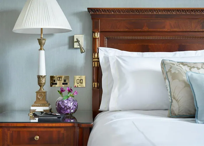 The Shelbourne, Autograph Collection